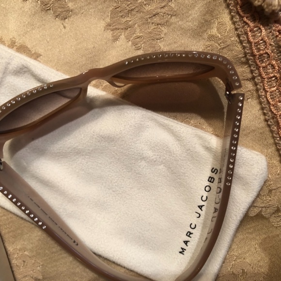 MARC Jacobs Pearl & Crystals Sunglasses main image 7